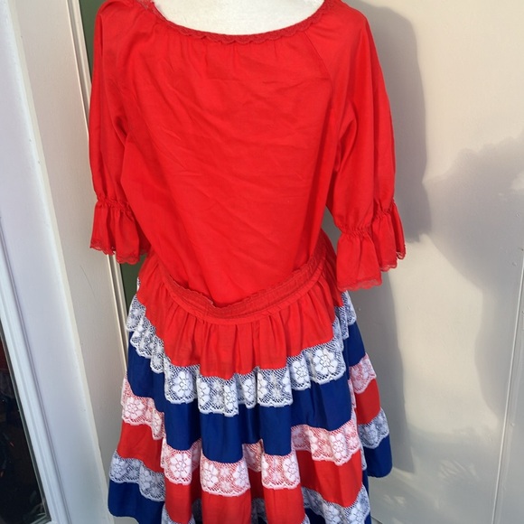 Vintage 70s Red, White, and Blue Patriotic Square Dance Skirt Set - Picture 4 of 11